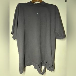 YEEZY GAP BY BALENCIAGA CUSTOM DEFACED LOGO SEAMLESS SHORT T XSMALL FITS L/XL